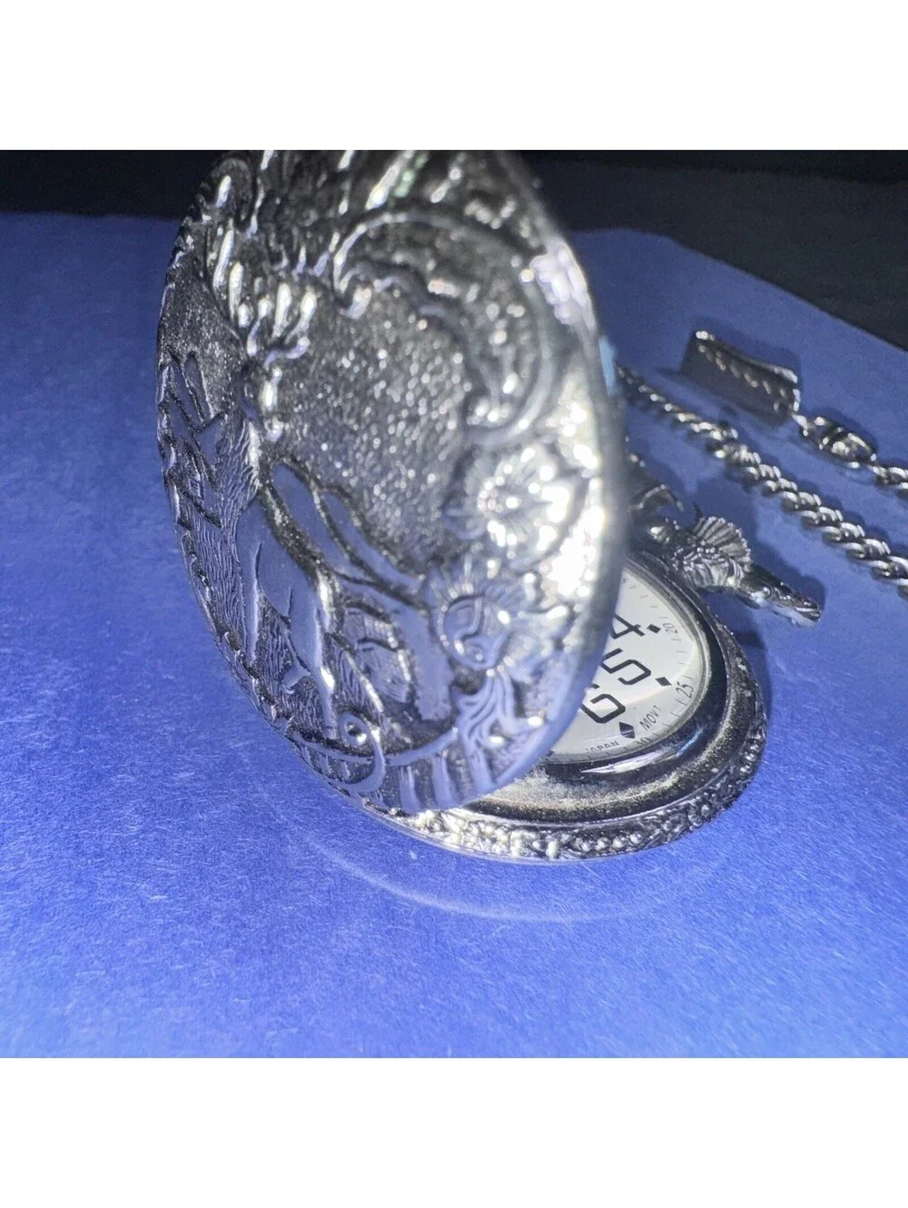 Vtg Hunter Quartz Pocket Watch Embossed Stag Elk Design Silver Tone Chain Japan